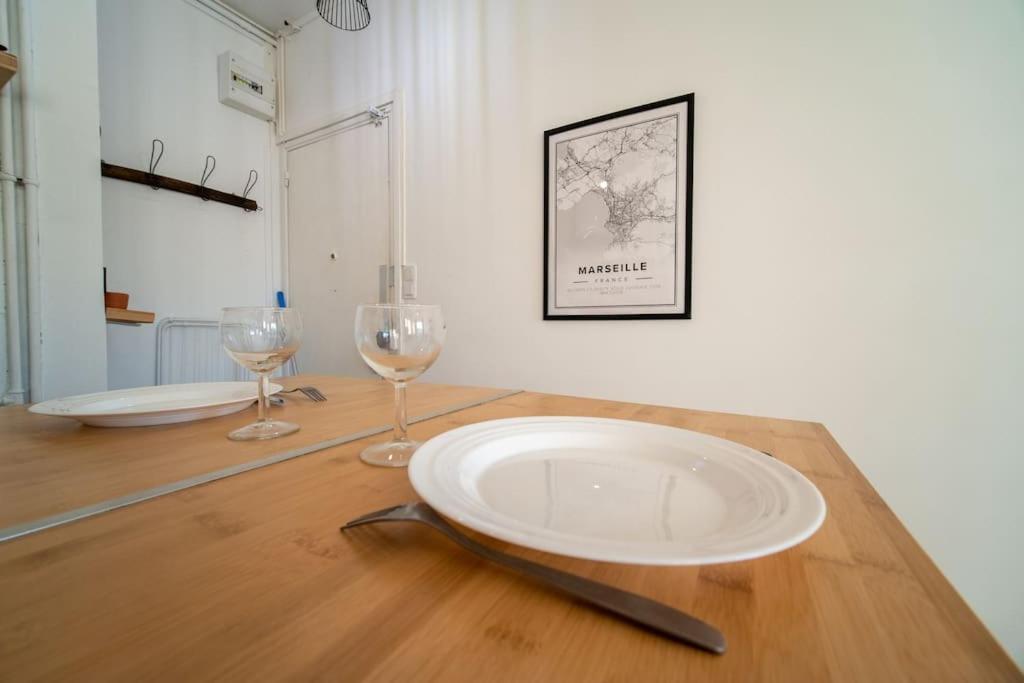 Appartement Tout Equipe 4 Couchages- Vieux Port & Panier マルセイユ エクステリア 写真